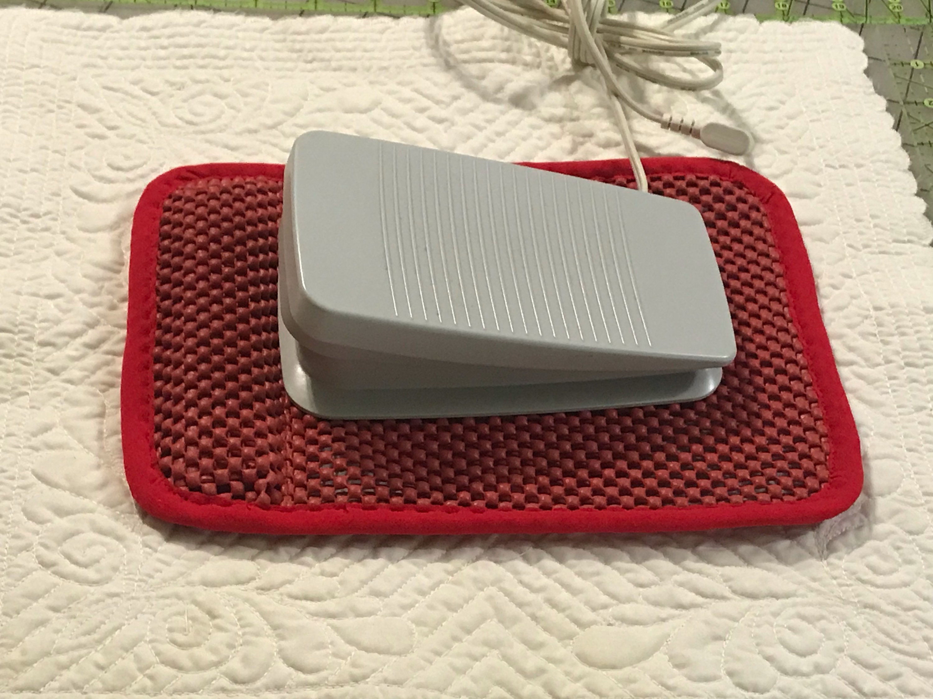 How to sew a non-slip foot pedal pad for a sewing machine or a