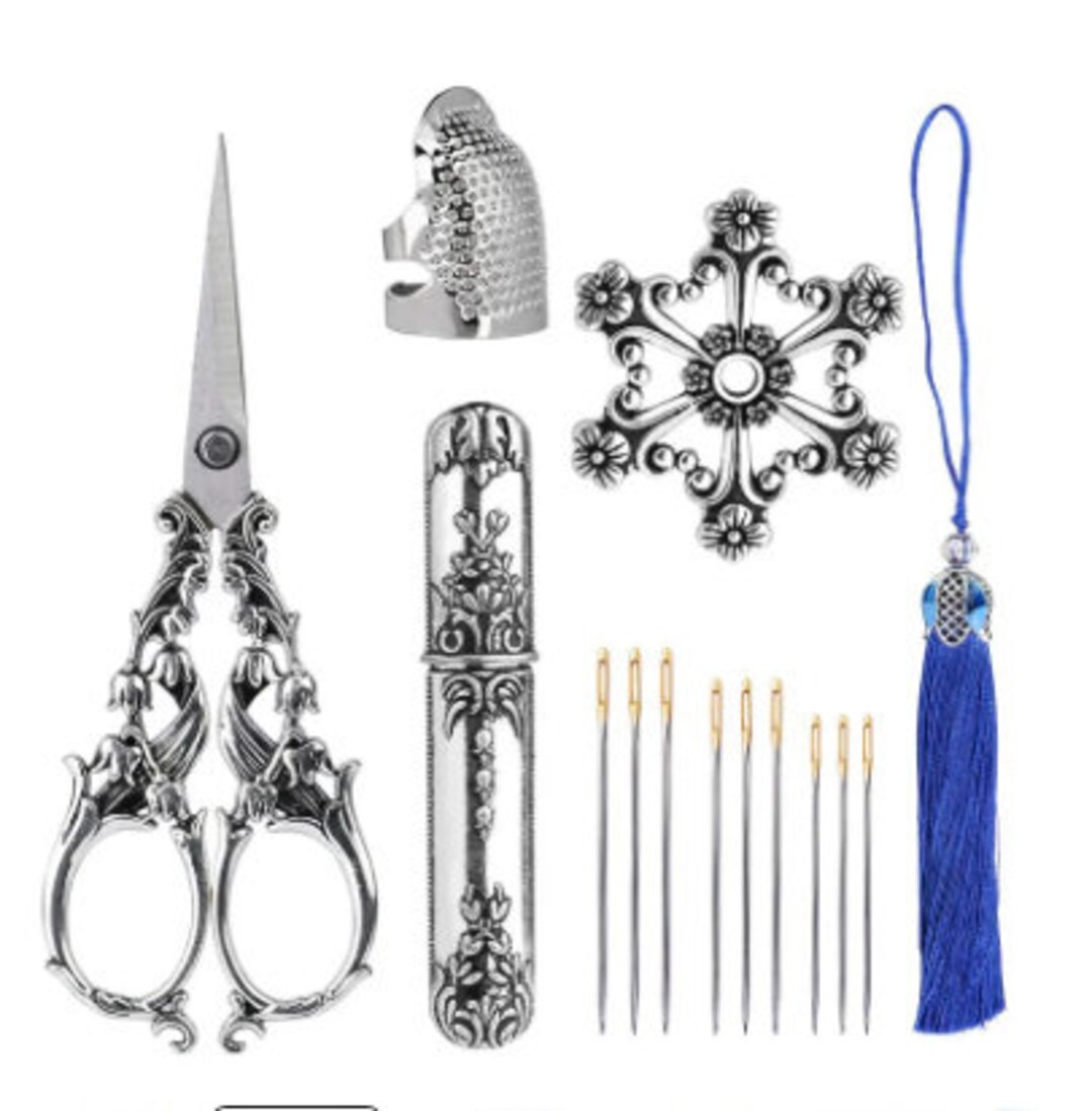 Sewing, Quilting, Embroidery, Needlework Kit, Vintage Style, Scissors