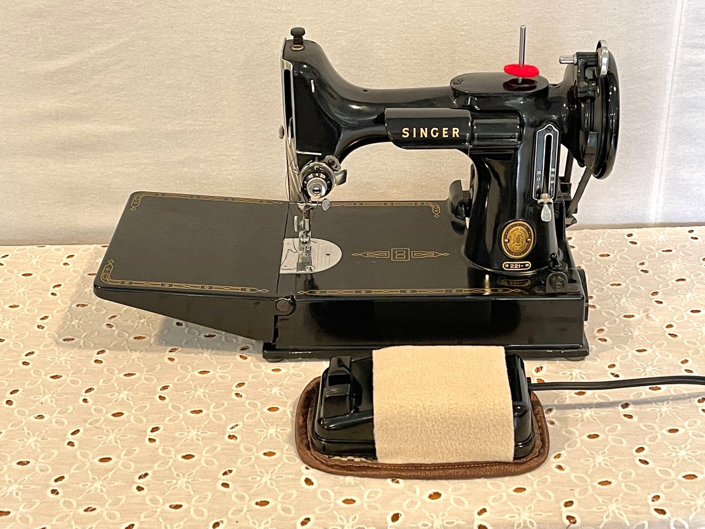 Sewing Machine Extension Table for New Home Sewing Machine Model 920, Sewing  Machine Accessories, Wooden Sewing Machine Extension Bed 