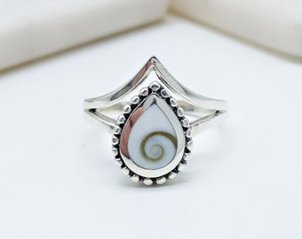 Silver Shell Ring |  Women's Sterling Silver Shell Ring | Silver Shiva Eye Shell Ring | Ojo de Santa Lucia Ring