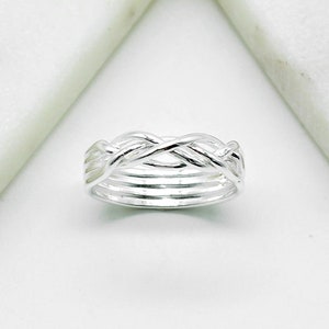 Womens Sterling Silver Infinity Knot  Ring, Puzzle Style Ring, Cute interlinking Silver Ring, Knot Ring, Unique Silver Ring