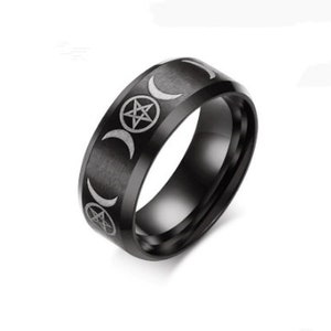 Crescent Moon Pentagram Star Ring |  Wiccan Moon Triple Goddess Ring |  Black, Gold, Silver Pentagram Star Ring