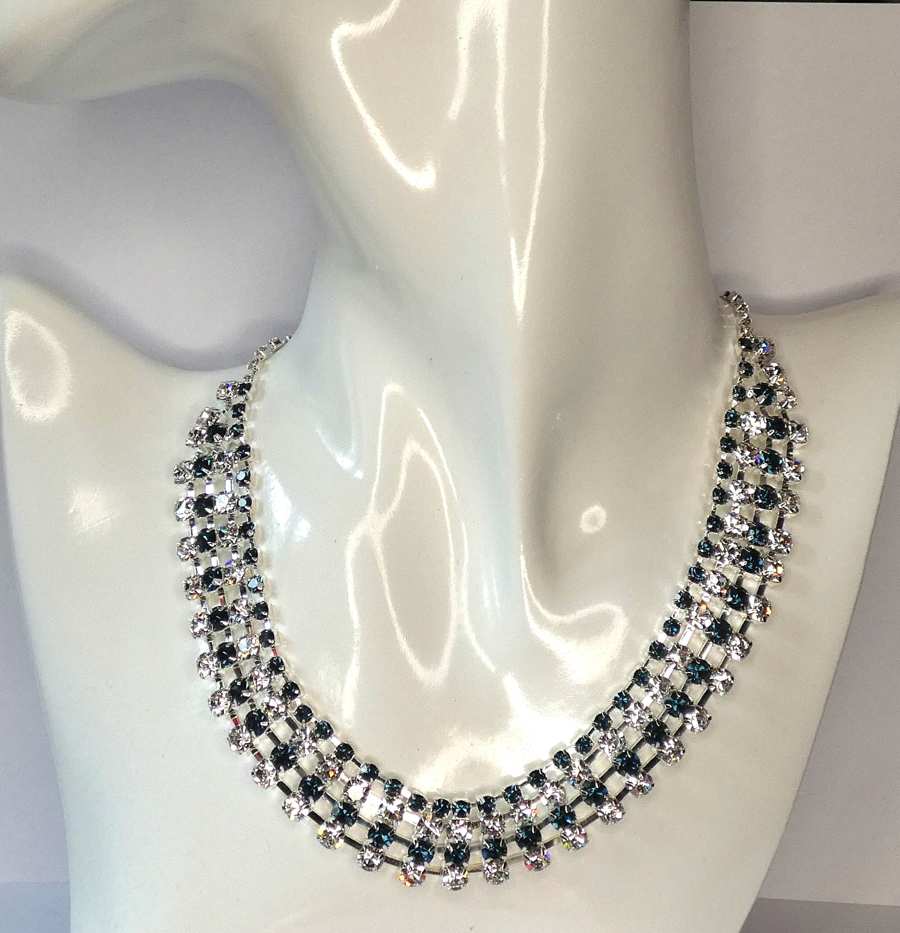 Ladies costume necklaces deals