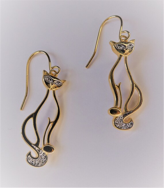 Cat Outline Gold Platted Earrings Cat Outline Gold Platted Earrings