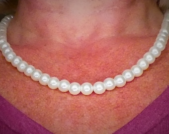 Pearl MAGNETIC CLASP Necklace Made in England