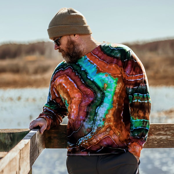 mens tie dye clothing