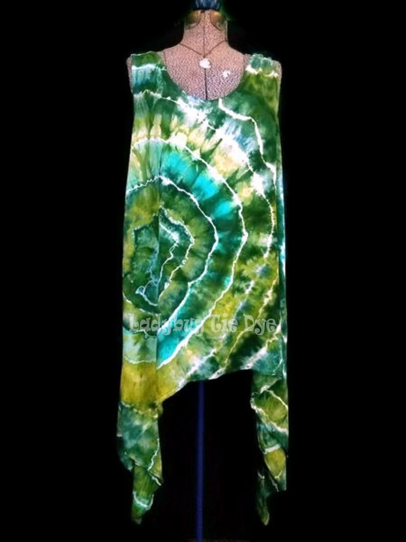 Nature inspired ice dye geode Plus Size Sleeveless tie dye tunic Boho tunic tank top 50th birthday gift for women M L XL 2XL 3XL