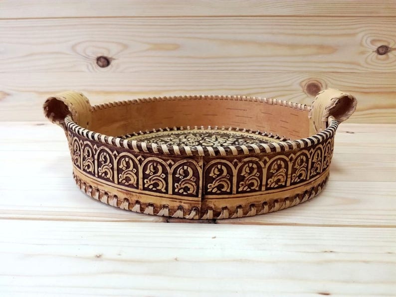 Birch Bark Serving tray Gift for wife Carved plate Wooden Decorative plate for sweets Rustic decor Tray for fruit Russian souvenir