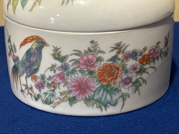 Vintage Elizabeth Arden Decorative Ceramic Vanity… - image 2