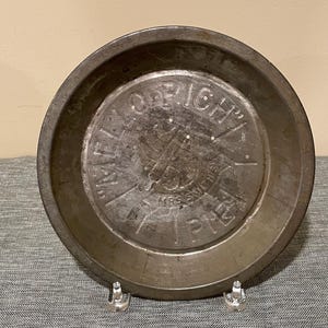 Vintage Mrs. Smith&#39;s Tin Pie Plate 9.5 Inches