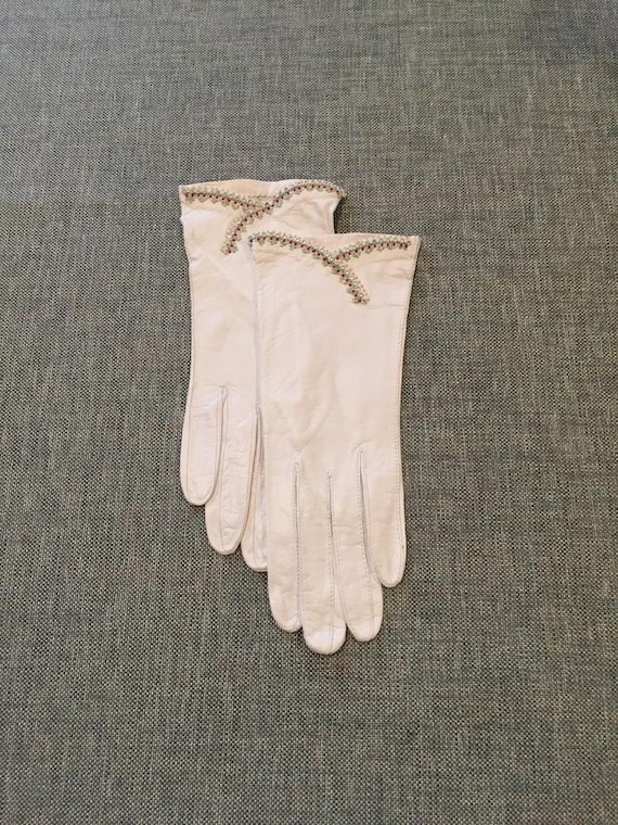 Pierre Cardin Embellished White Kid Gloves Size 7… - image 1