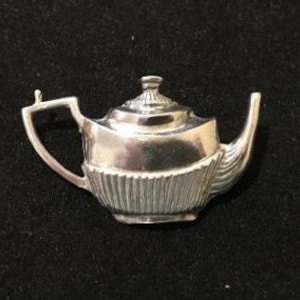 REO Vintage Sterling Silver Tea Pot Pin or Brooch