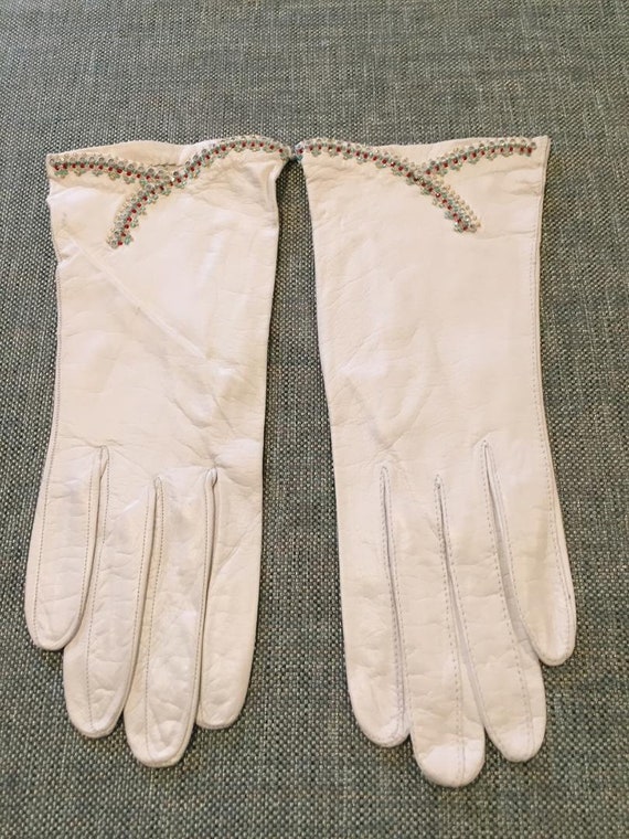 Pierre Cardin Embellished White Kid Gloves Size 7… - image 4