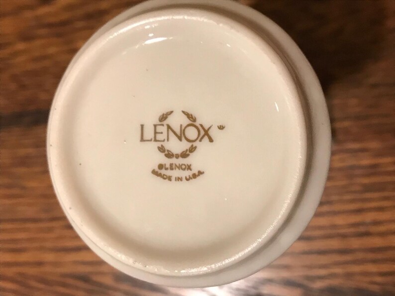 Vintage Lenox Woodland Collection Acanthus Leaf 6 Inch Porcelain Vase