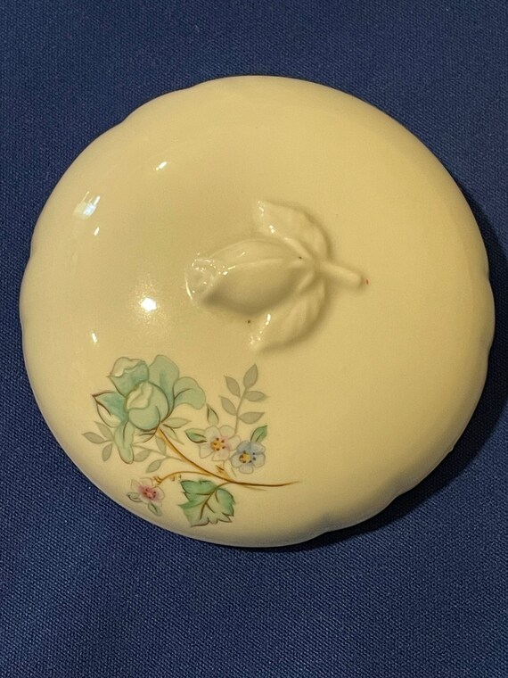 Vintage Elizabeth Arden Floral Ceramic Powder Box - image 8