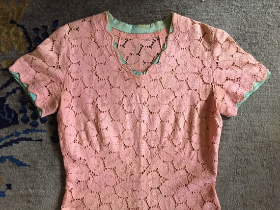 1930s cut out lace dress // bias-cut scalloped Dec