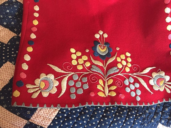 Rare Arts & Crafts embroidered folk vest - image 2