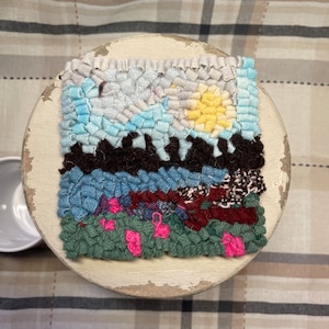 Hand Hooked Mug Rug, Coaster, Handmade Hooked Rug
