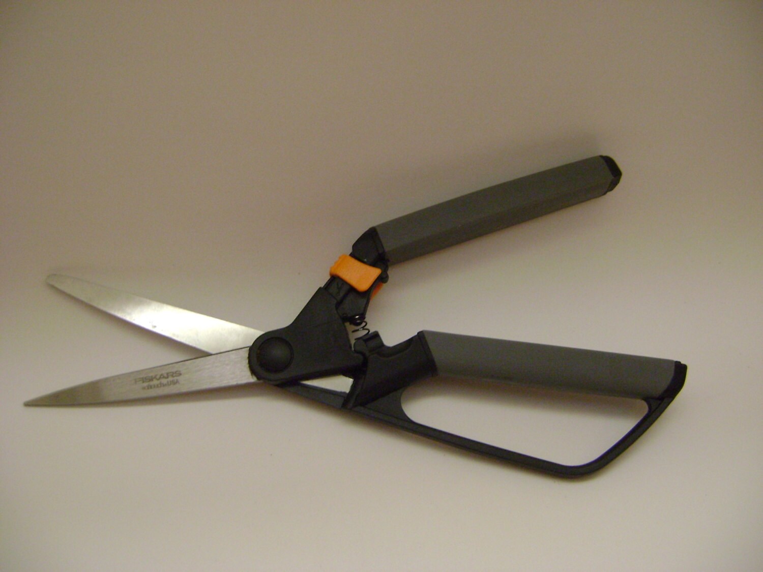Fiskars Softouch 8'' Multi-Purpose Scissors