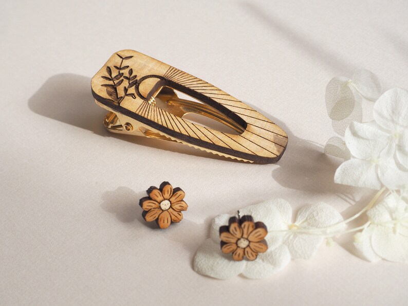 Flower wood earrings image 2