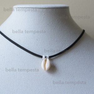 Adjustable Classic Cowrie Shell Victorian Choker Necklace- HIGH QUALITY Cowrie Choker with White Czech Glass Beads, Beach Jewelry