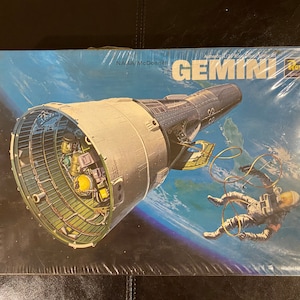Vintage 1969 Revell model of the Gemini Space Capsule New in the Sealed Box