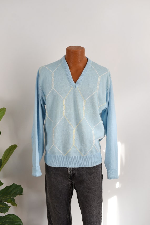 60s/70s Baby Blue Patterned Sweater - image 2