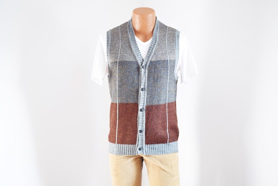 1970s Grey Button Up Sweater Vest - image 1