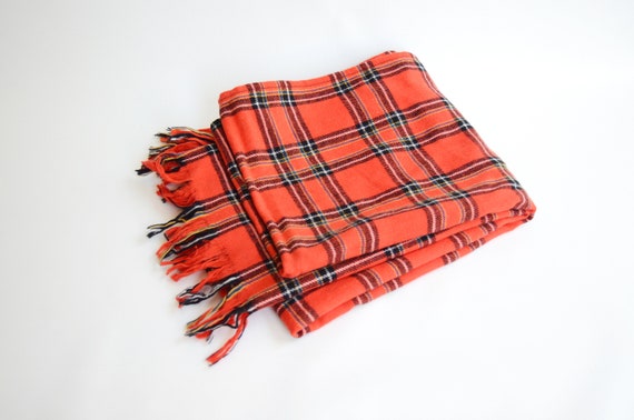 1970s Large Plaid Pendleton Scarf