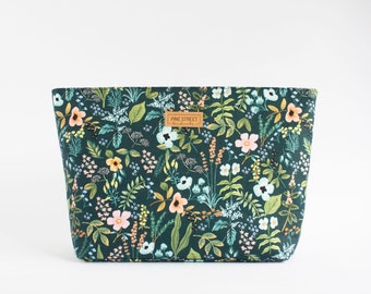 Rifle paper Co. Zipper Bag, Zipper Pouch, Unique Gift, Make-Up Bag, Floral Cosmetic Bag