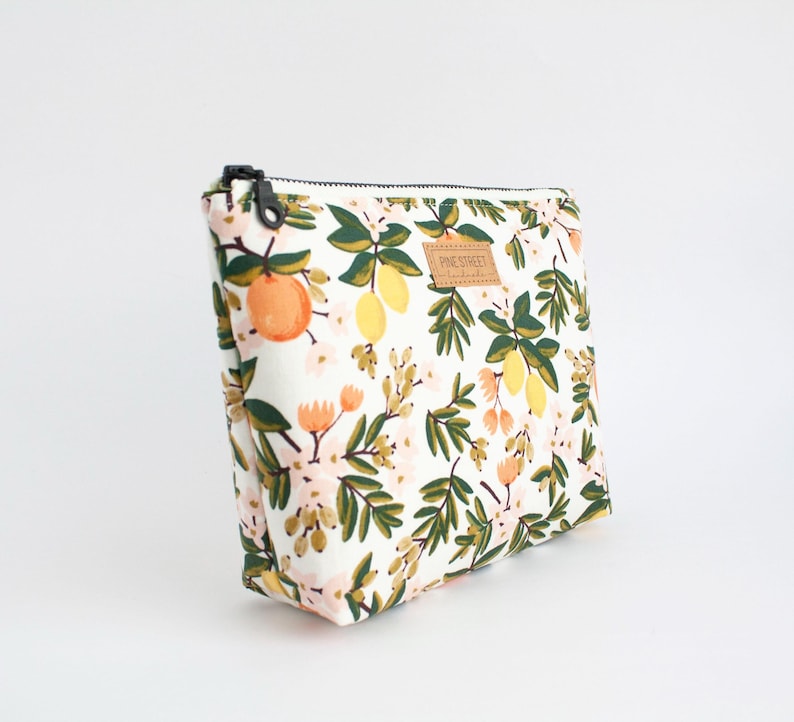Citrus Print Zipper Pouch, Lemon Print Zipper Pouch, Cosmetic Bag, Travel Bag, Handmade Gift image 3