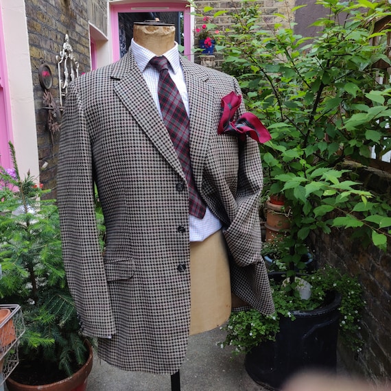 Bespoke Tweed Jacket Made in the Late 1970s. Houndstooth