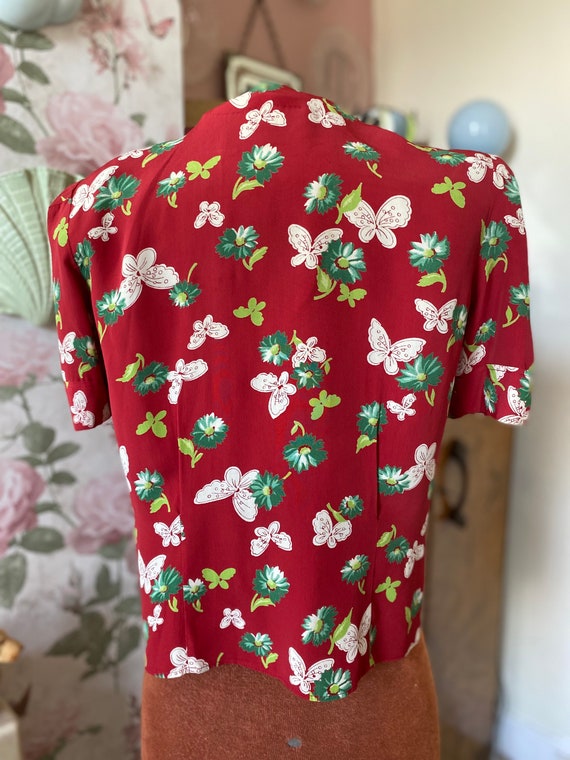 Outstanding vintage 1940s red and green crêpe blo… - image 7