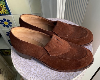 1950s brown suede loafers. uk 5