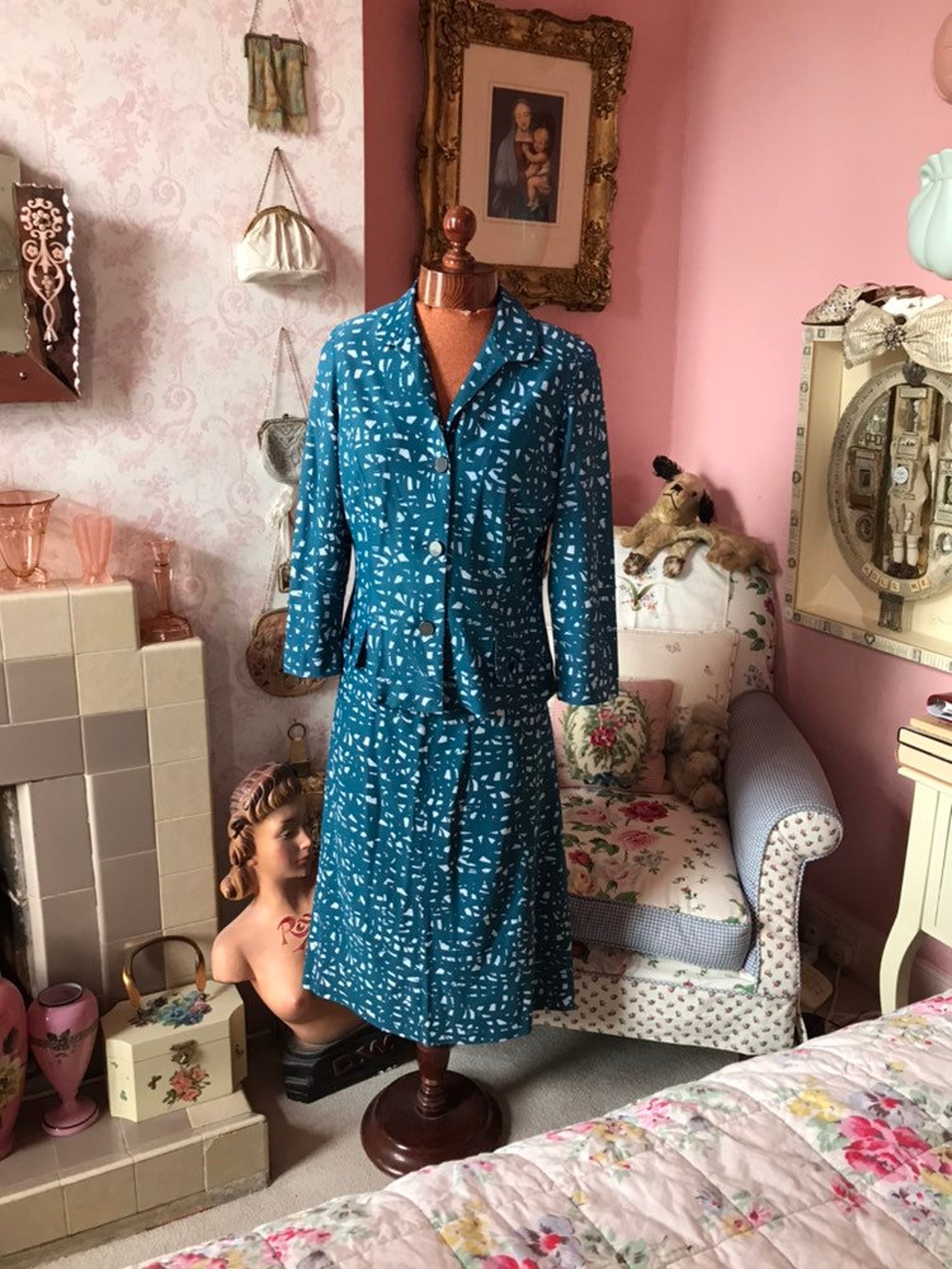 1950s Navy Blue Skirt Suit with Decorative Buttons