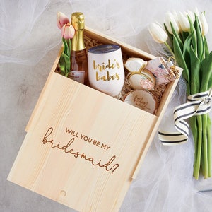 Bridesmaid proposal wooden box, Bridesmaid gift box image 1