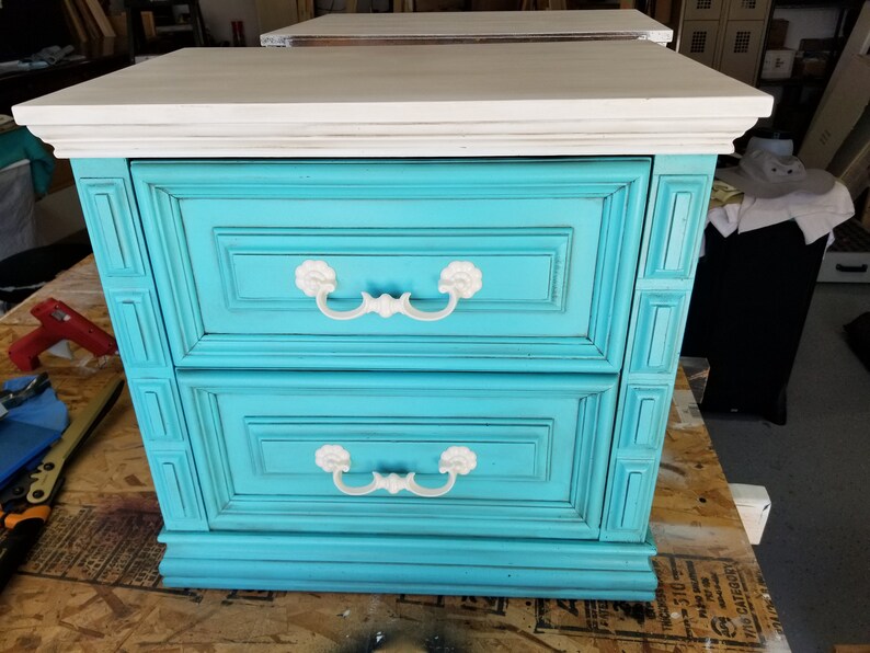 VINTAGE NIGHTSTANDS PAIR Etsy