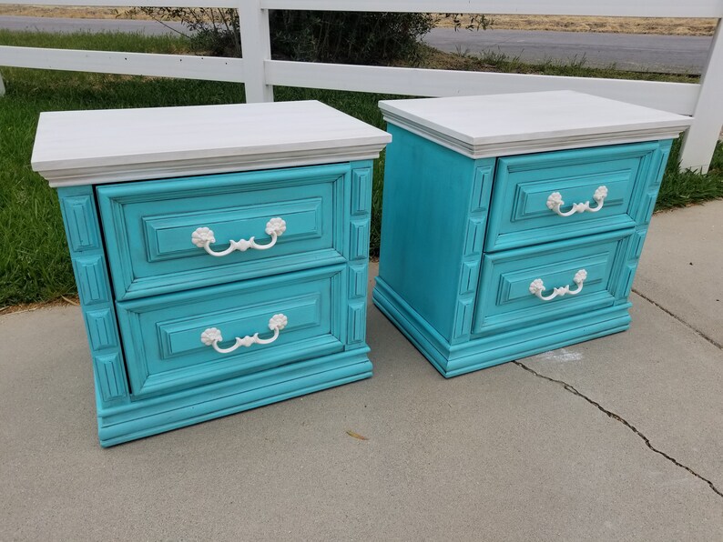 VINTAGE NIGHTSTANDS PAIR Etsy