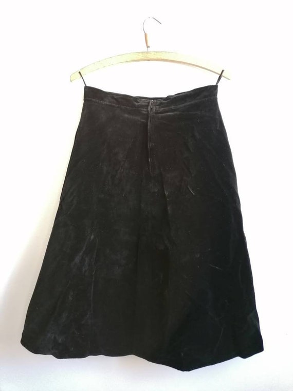 True vintage midi velvet skirt 42 black velvet 10… - image 5