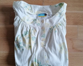 True Vintage Nachthemd Nachtkleid granny grün weiß onesize 48 50 gemustert 70er 70s kariert geblümt Baumwolle