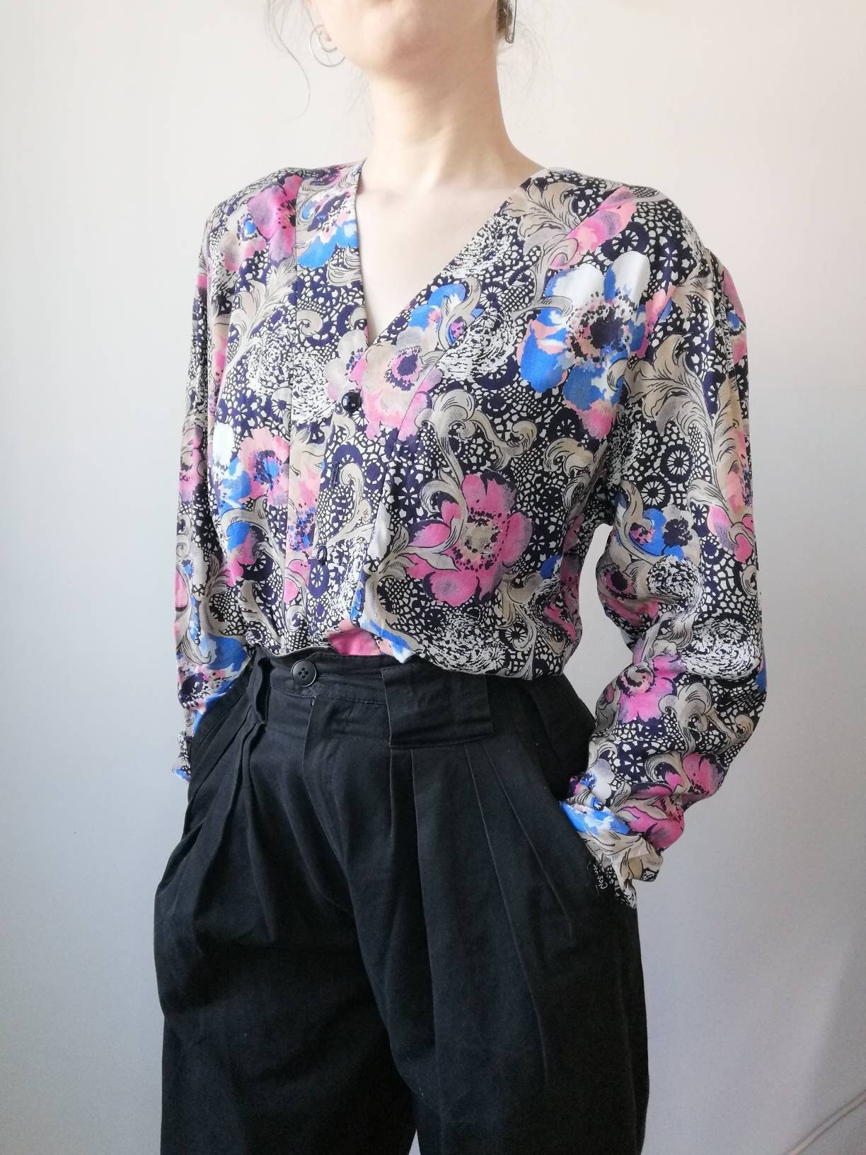 True Vintage Blouse 80s 90s blue pink patterned S 36 38 flowered