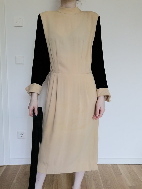 True vintage midi maxi dress 30s 40s black beige v