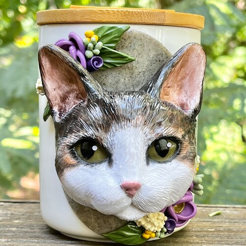 Custom Pet Urn, pet urn, pet portrait, pet lover gifts, pet owner gifts, pet loss gift, pet memorial, shops pet loss
