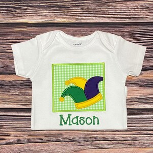 Mardi Gras shirt, personalized Mardi Gras shirt, baby shower gift, Mardi Gras onesie, jester mardi gras outfit, cute baby bodysuit