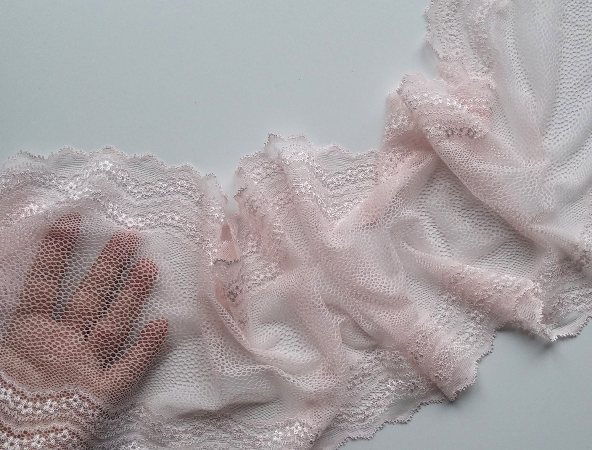 elastic lace material