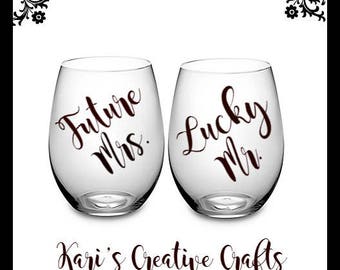 Engagement glass, Future Mrs Glass, Lucky Mister, Bride to be, Engagement, personalized wine glass, Future Mrs,