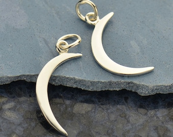 Breloque bijoux croissant de lune en argent sterling, breloque lune, bijoux lune, croissant argenté, breloque lune en argent, pendentif lune, breloque croissant de lune