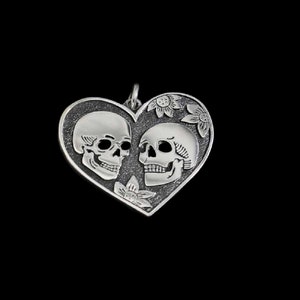 Sterling Silver Skull Lovers Pendant, Skull Jewelry, Gift for Skull Lover, Heart Pendant, Halloween Jewelry, Spooky Pendant, Scary Pendant