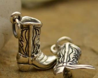 Charme de bottes de cow-boy en argent sterling, cadeau de fête des pères, cadeaux occidentaux, bottes de cow-boy vintage, pendentif de chaussure, bottes de cow-girl, breloques occidentales,