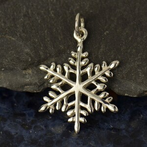 Sterling Silver Snowflake Charm, Silver Snowflakes,  Snowflakes Necklace, Winter Lover Gift, Christmas Jewelry, Christmas Snow Charm